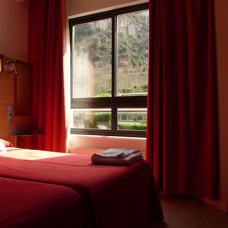 Hotel Castillo del Alba Pola de Somiedo Habitación foto